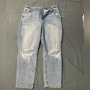 American Eagle Curvy Mom Jeans